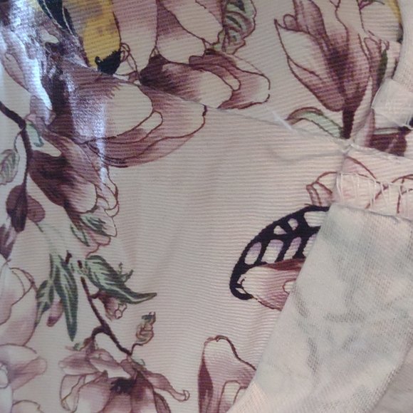 H&M bundle lot 3 booty shorts size 2 blue floral mauve pink floral yellow birds - Picture 14 of 14